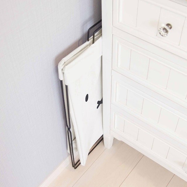 ニトリ　折り畳めるランドリーバスケット(顔だけミッフィー 横型)