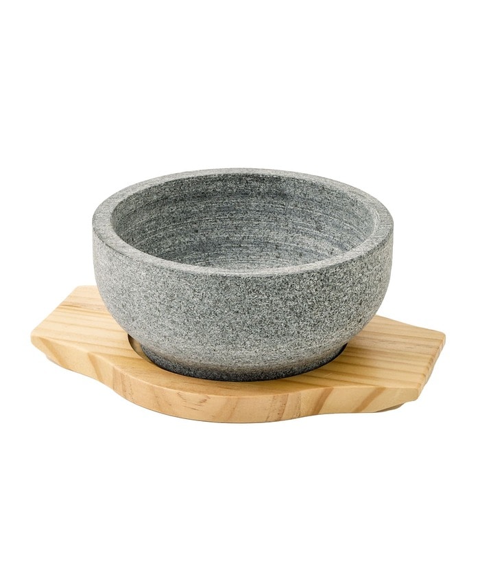 韓国の王道料理をお家で楽しめる「石焼ビビンバ鍋」