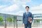 【新卒の初任給】大学卒は月26万2300円、高校卒は月20万7300円。令和7年の調査で学歴別・男女別に確認、前年比は大学卒＋5.6％