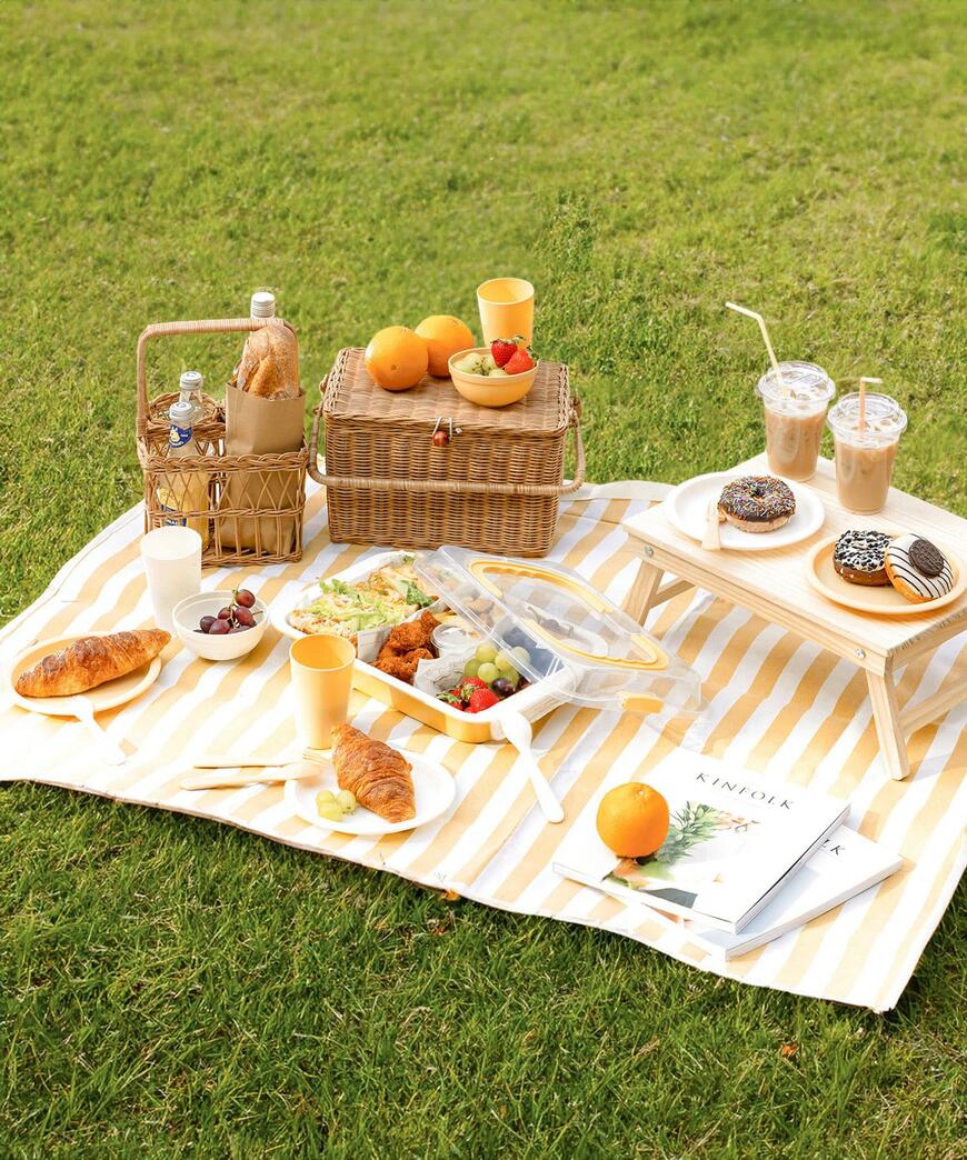 出所：パルグループ公式ファッション通販サイト 3COINS ピクニックバスケット