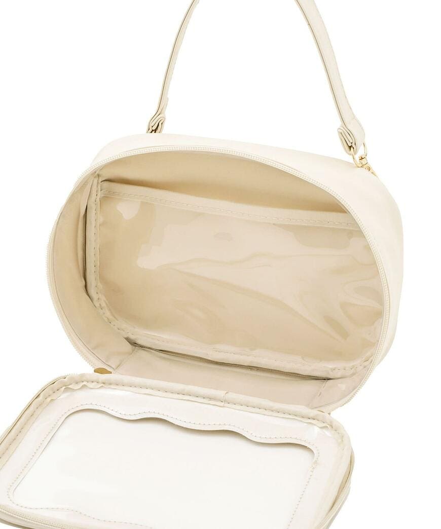 出所：パルグループ公式ファッション通販サイト 3COINS ぬいポーチ