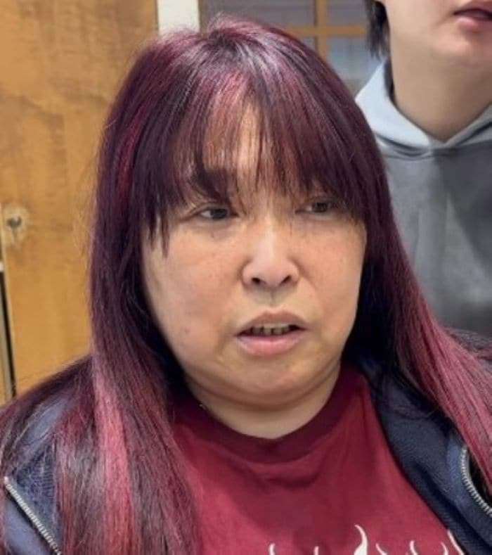 自分で縮毛矯正をした女性　ブチブチ切れた髪をプロがカットしたら…「パサパサしてない！」と本人驚き