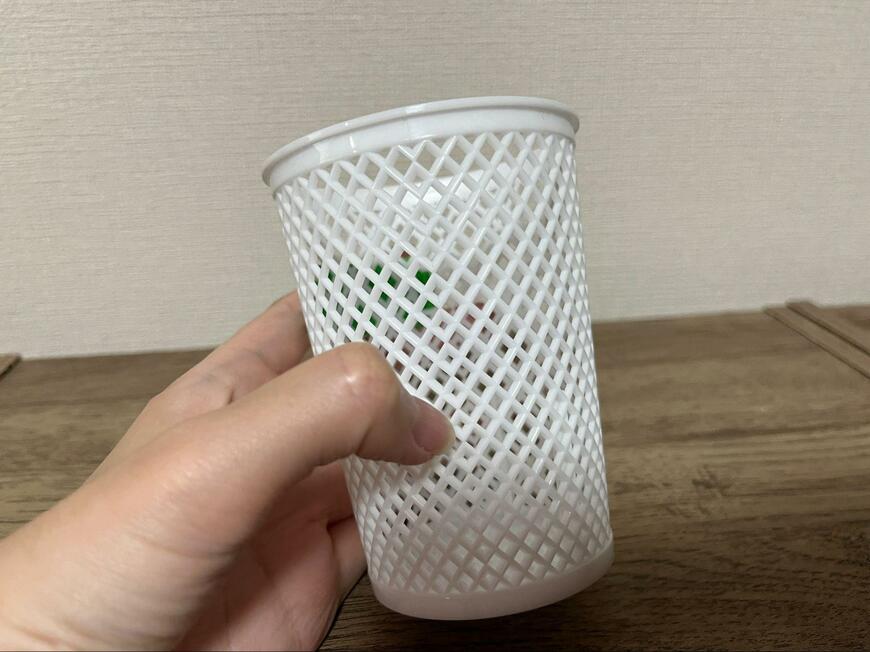 キャンドゥ、ゴミ箱型ペンスタンド画像