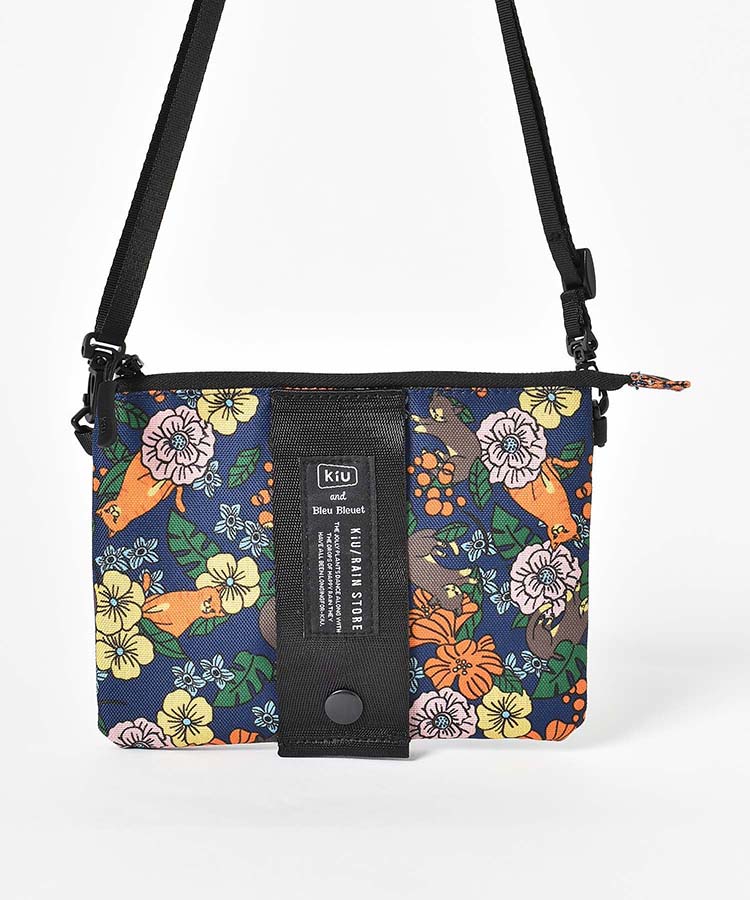 ブルーブルーエ公式　【KiU and BleuBleuet】KiUエチケットポーチの画像