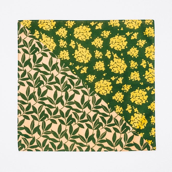 ダイソー公式　播州ハンカチ 金木犀（きんもくせい）