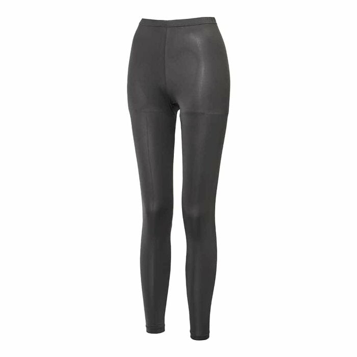 手持ちの洋服に合わせたコーディネートが楽しめます