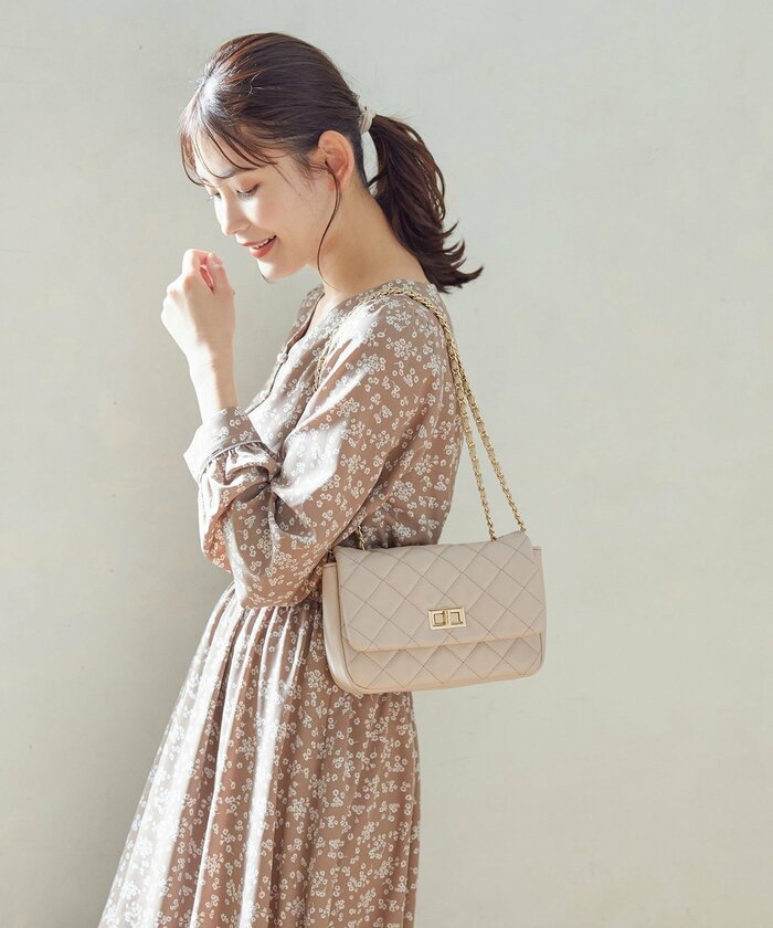 ハニーズ公式 フラップショルダーバッグ