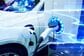 電気自動車のメリット・デメリットをガソリン車と比較しながら解説。注意すべきポイントとは