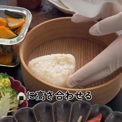 コスパ良し！見栄え良し！絶対に真似したくなる「カラフルでオシャレ」に詰めた【ちくわでエビマヨ弁当】が話題