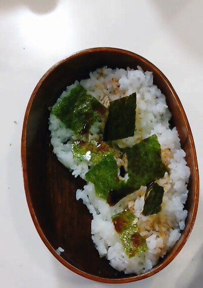 出所：@simasanta01