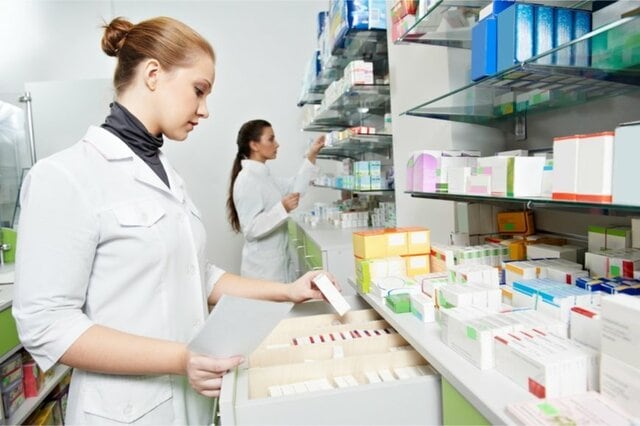 女性の薬剤師の給料はどのくらいか