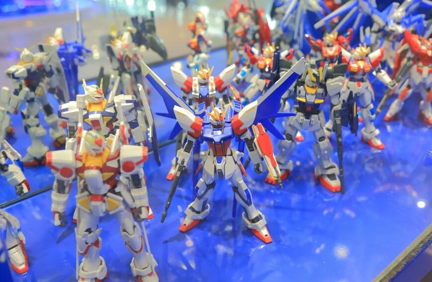 店で見かけたガンダムの「プラモデル」に思わず二度見　「これ売っても大丈夫？」「貴重すぎる」