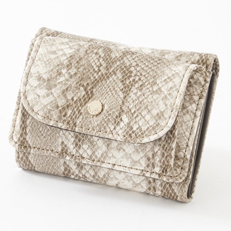 画像出典：ともに「しまむら公式オンラインストア」