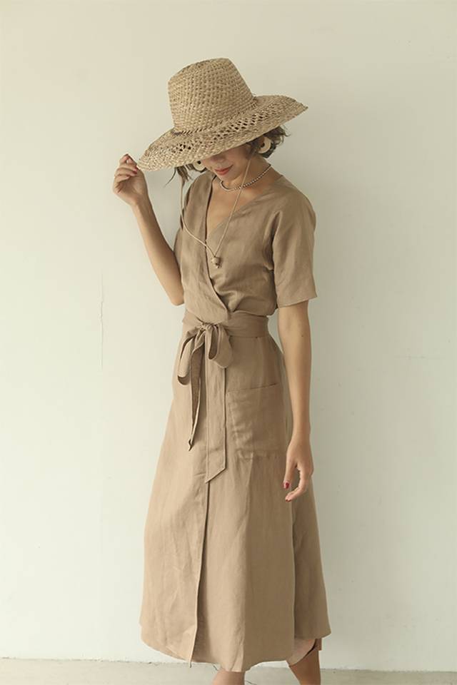 CAVEZA ROSSO - フロントカシュクールオーバーワンピース ¥16,200（税込）