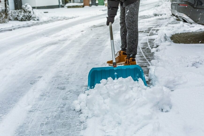 「埋まらないように注意して」　新潟県十日町市の大雪に思わず目を疑ってしまう