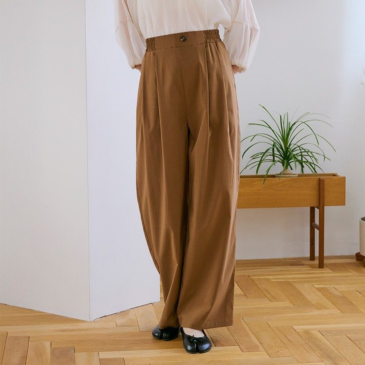 しまむら公式　レディース　麻調ウエストタックイージーパンツ（choco）（ブラウン、前）