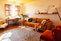 買っても借りても高い！「家賃」も「住宅価格」も上昇中…「住宅ローン金利」も上昇するなか【賃貸or持ち家】どうする？