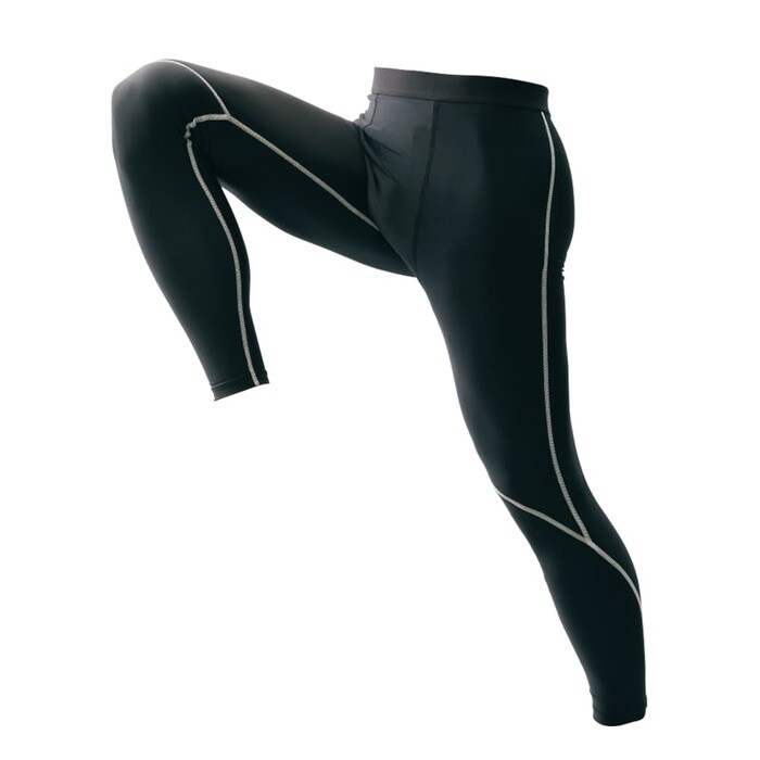 ぴったりフィットする着心地が特徴