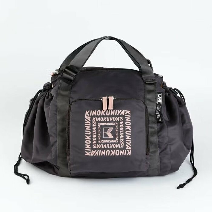 紀ノ国屋のロゴが映えるシックな「レジカゴリュック（7480円）」