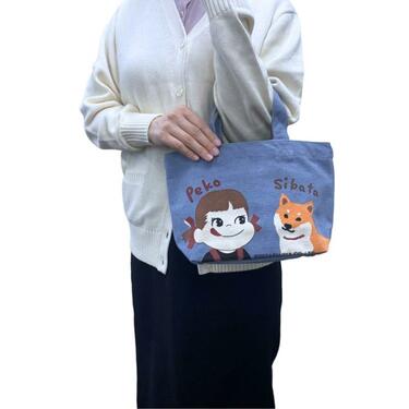 不二家の「ペコちゃん×柴犬バッグが可愛い〜」内ポケット付きで便利