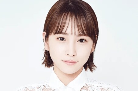 川栄李奈、特攻服姿での笑顔ショットに「可愛いヤンキー姿」「似合ってる」と反響の声