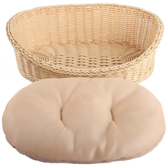 通気性の良いラタン調のデザイン