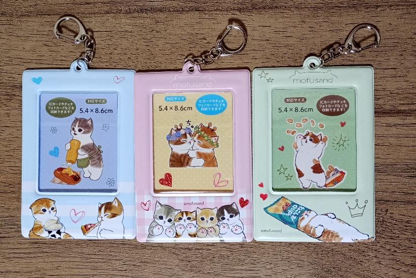 筆者撮影（セリア、mofusand クリアカードケース）