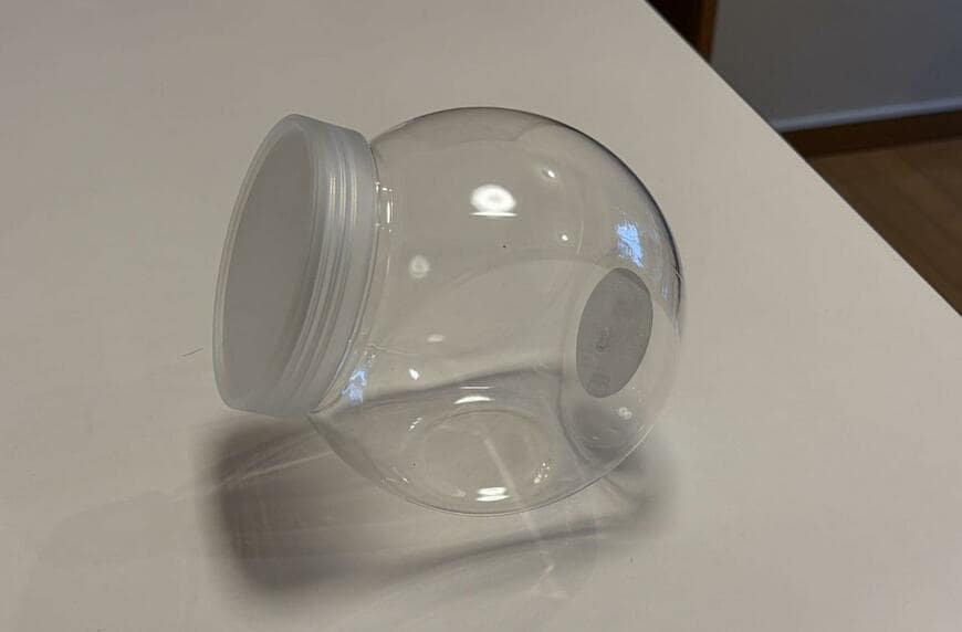 筆者撮影（セリア、PETキャンディポット1350mL）