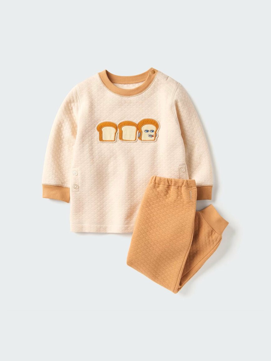 出所：ユニクロ公式　キルトパジャマ/パンどろぼう