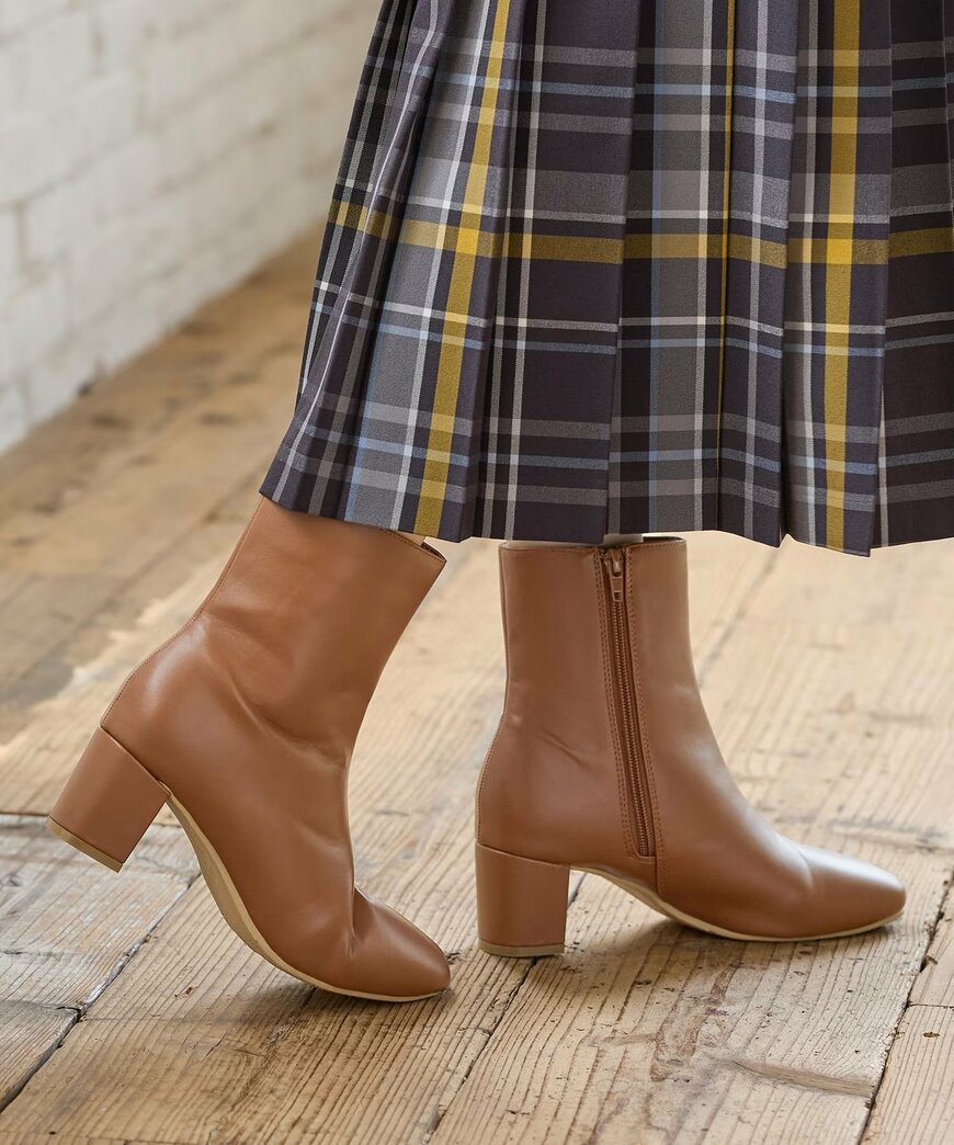 どんなコーデにも合わせやすい丈感