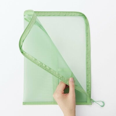 無印良品 ナイロンメッシュ 縦型書類ケース・仕切り付、商品画像