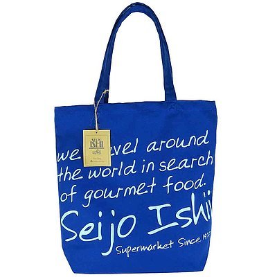 サブバッグとしても重宝する使いやすいサイズが魅力