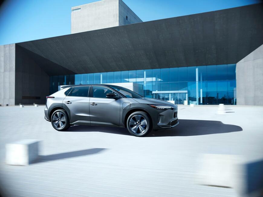 出所：トヨタ自動車株式会社　公式企業サイト　「新型BEV、bZ4Xを5月12日に発売」