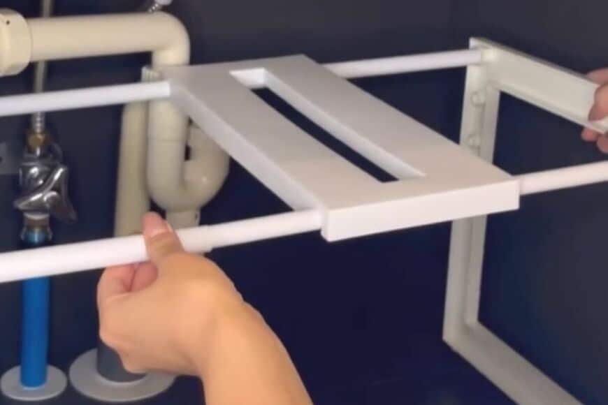 【簡単DIYなど】散らかりがちな洗面台下をニトリ・無印良品・ダイソーでホワイトで統一された美しい収納に大変身！「整っていると気持ちもすっきり」と話題