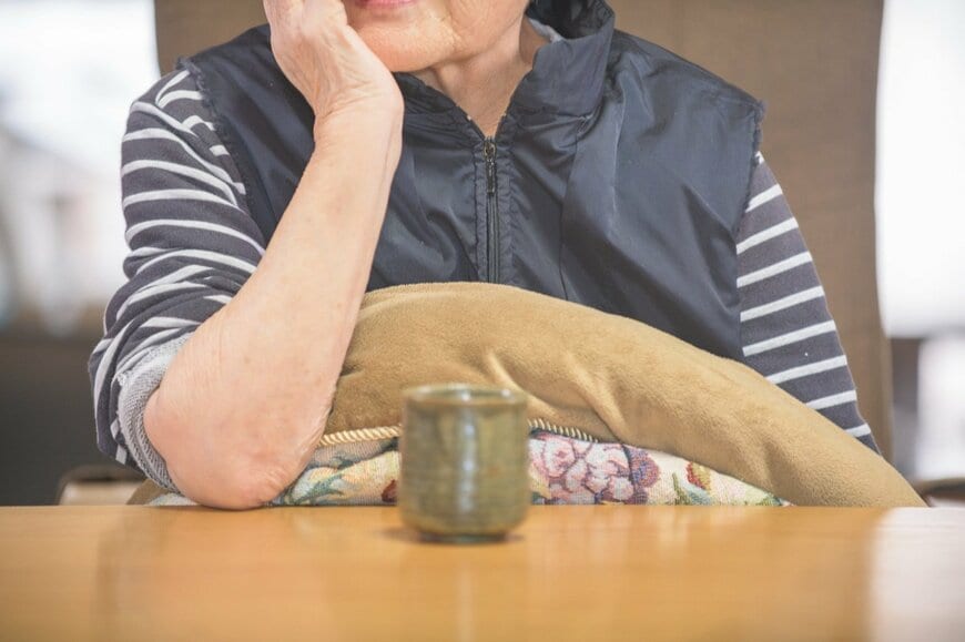 【高額療養費】ひとり暮らしでも合算できます。全部足せる？70歳未満には「2万1000円」のラインがあります