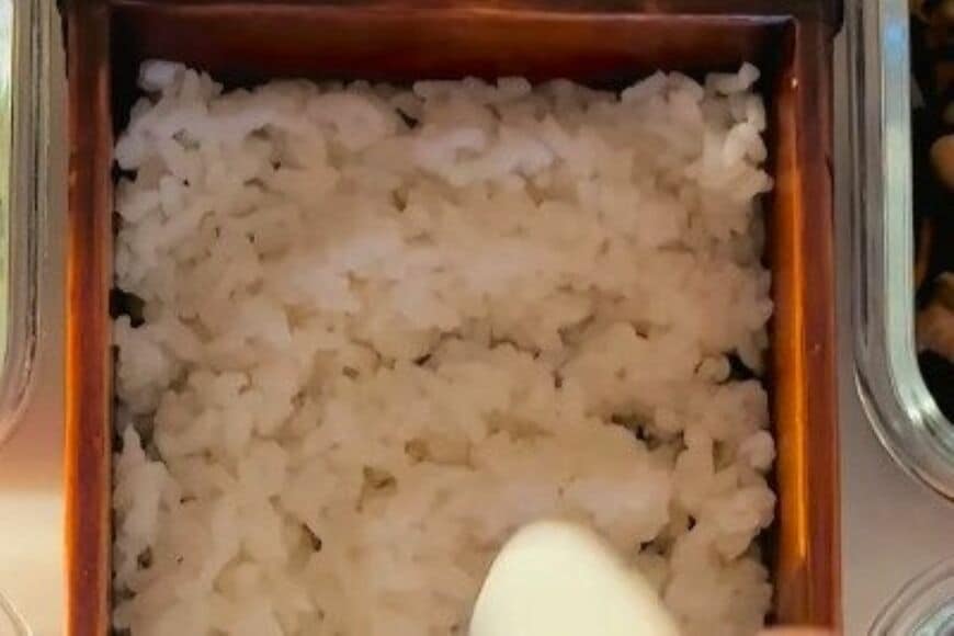 母が高校生の娘に作る「盛り盛りのり弁」がおいしそう…　彩り鮮やかな一品が最高すぎる