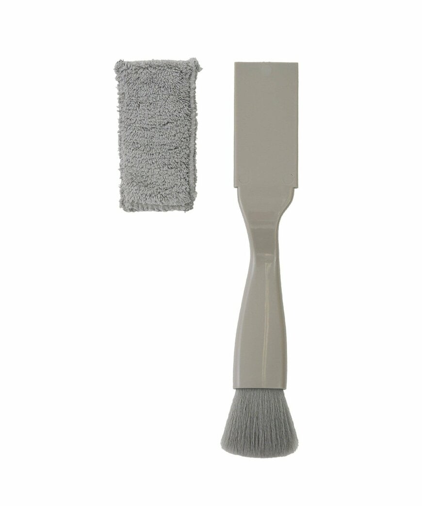 出所：3COINS公式　CAR車内掃除用2WAY掃除ブラシ