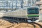 【年収1600万円超も】乗り物で稼ぐ「人気職種」ランキング！パイロット・電車運転士・トラックドライバーのリアルな平均年収とは