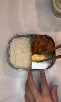 【女子高生弁当】衣がサックサク！豪華8品の「チキンカツ弁当」が話題「おかずも愛情もたっぷり」
