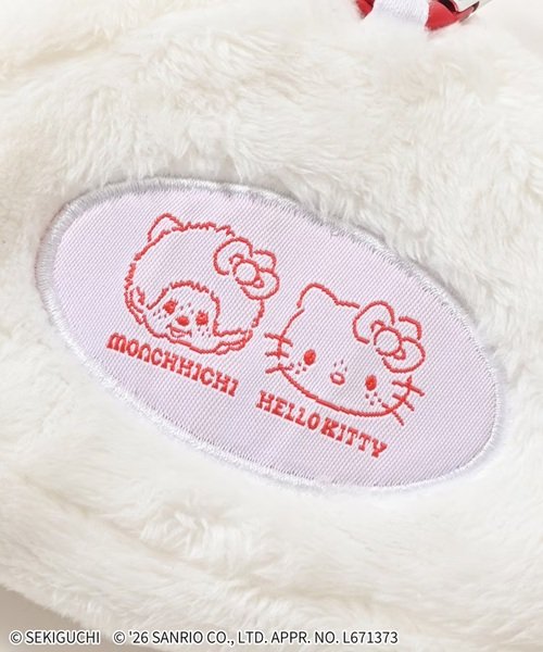 背面にはモンチッチ×サンリオの仲良しデザインが