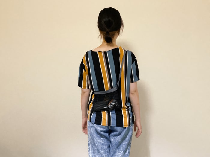 身長158cm の女性が、実際にかけてみたところはこのような感じ