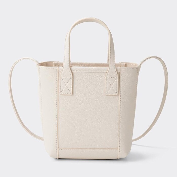 出所：GU公式ファッション通販サイト クリアミニショルダーバッグ