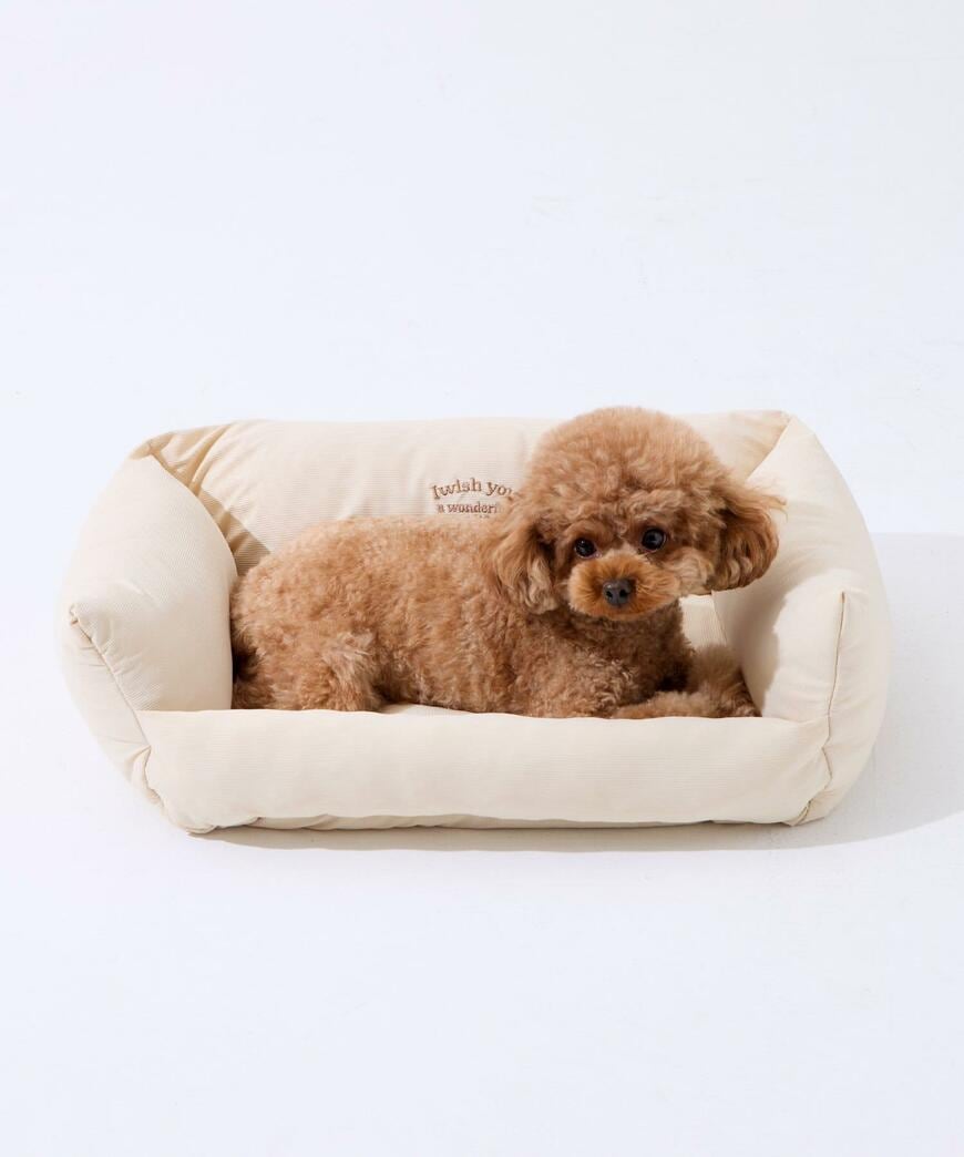 出所：パルグループ公式ファッション通販サイト 3COINS ペットベッド：S