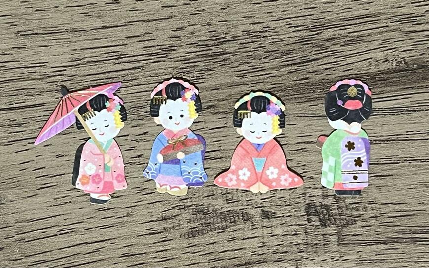 筆者撮影（キャンドゥ、にっぽんのかわいいフレークシール 舞妓）