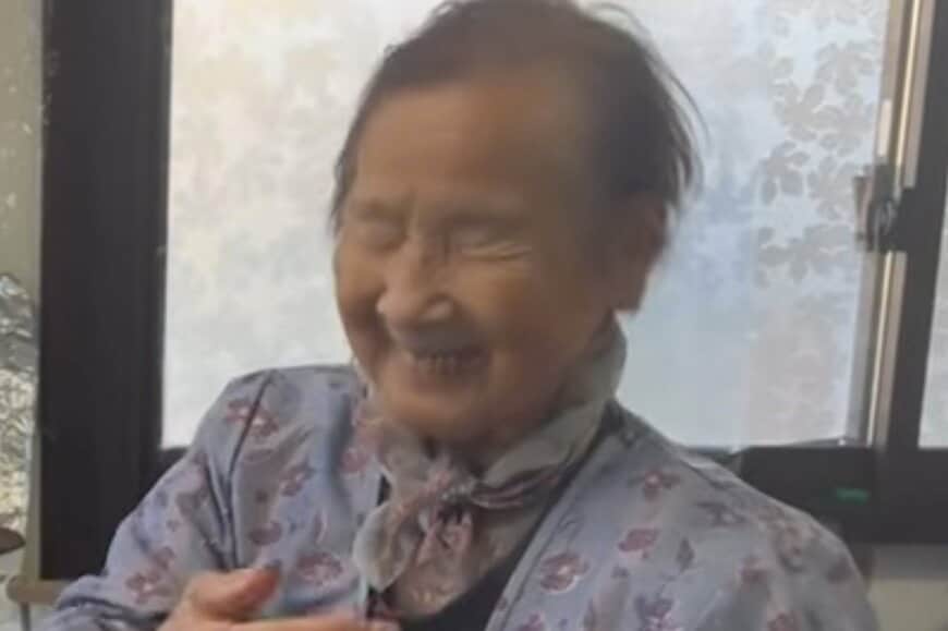 【94歳の長寿飯】きのえおばあちゃんが孫に作る「絶品おでん」温かな食事風景に癒される