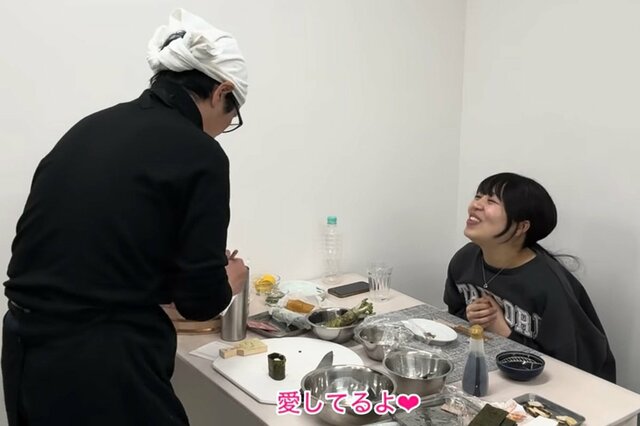 【27歳差夫婦】50歳夫が妊娠中の23歳妻のために”安全な寿司”を手作り！丁寧な調理に「こんな素敵な旦那さんいない」「愛を感じる」
