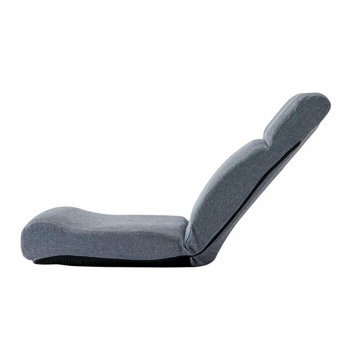 5段階の背部リクライニング調整ができる点も魅力