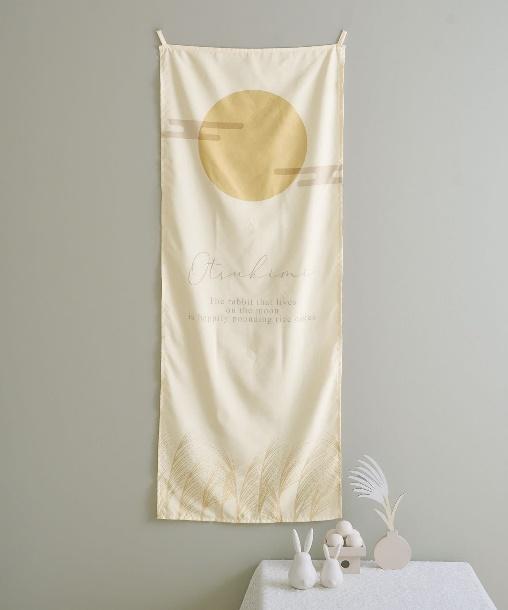 出所：パルグループ公式ファッション通販サイト 3COINS 【お月見】タペストリー