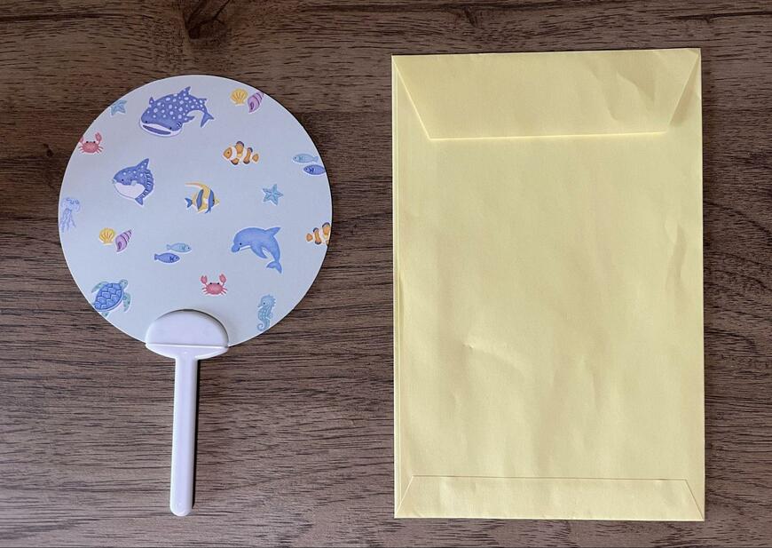 ダイソー、うちわレター(夏柄、うみのいきもの)商品画像