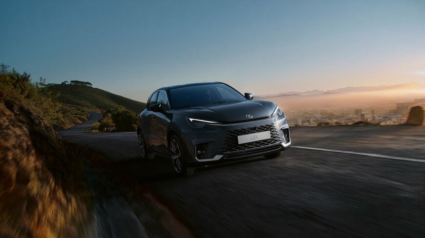 レクサス「LBX」WLTCモード